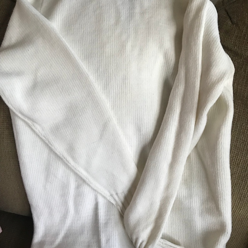 Sweater - Picture 3 of 5